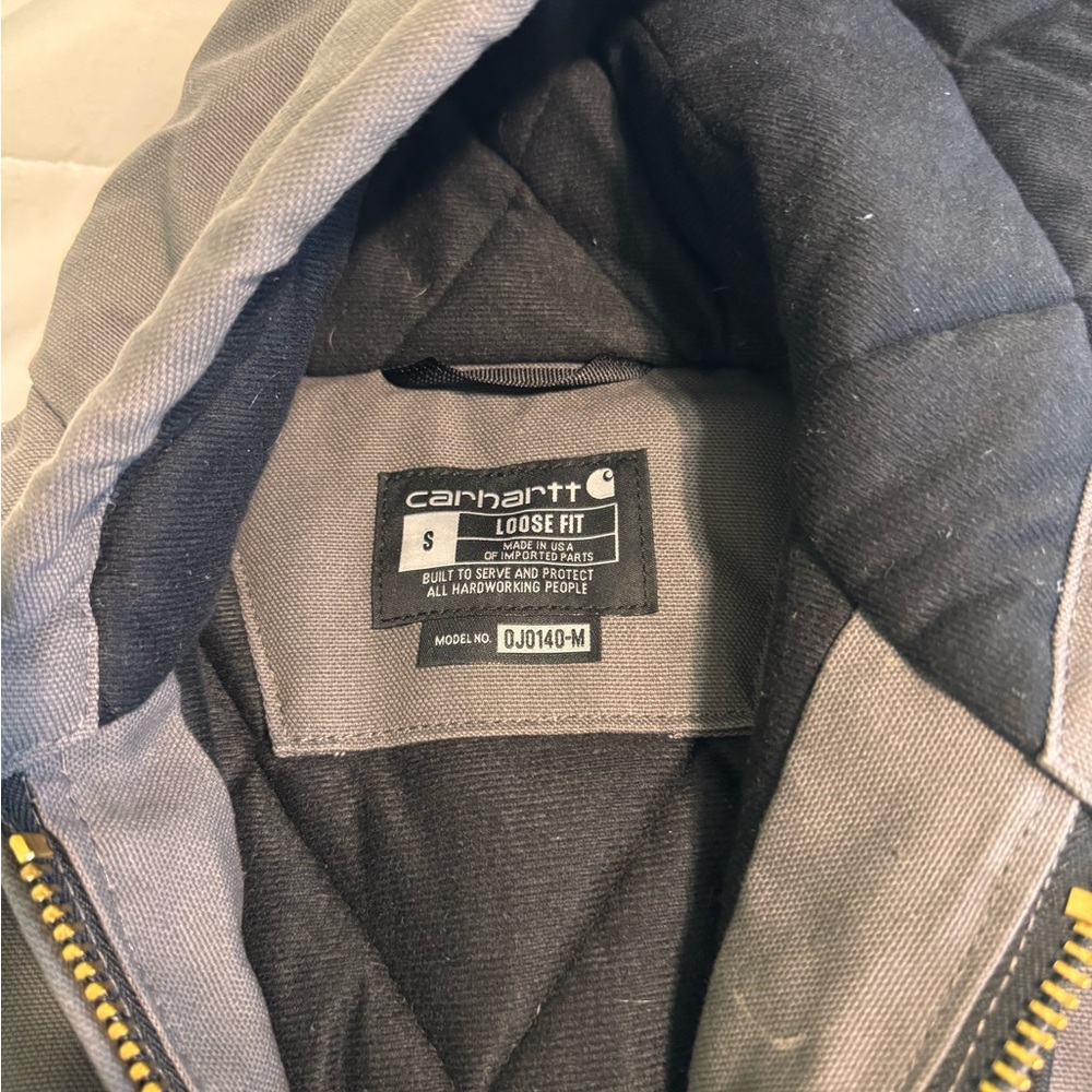 Carhartt Gray Hooded Jacket small - Picture 4 of 9